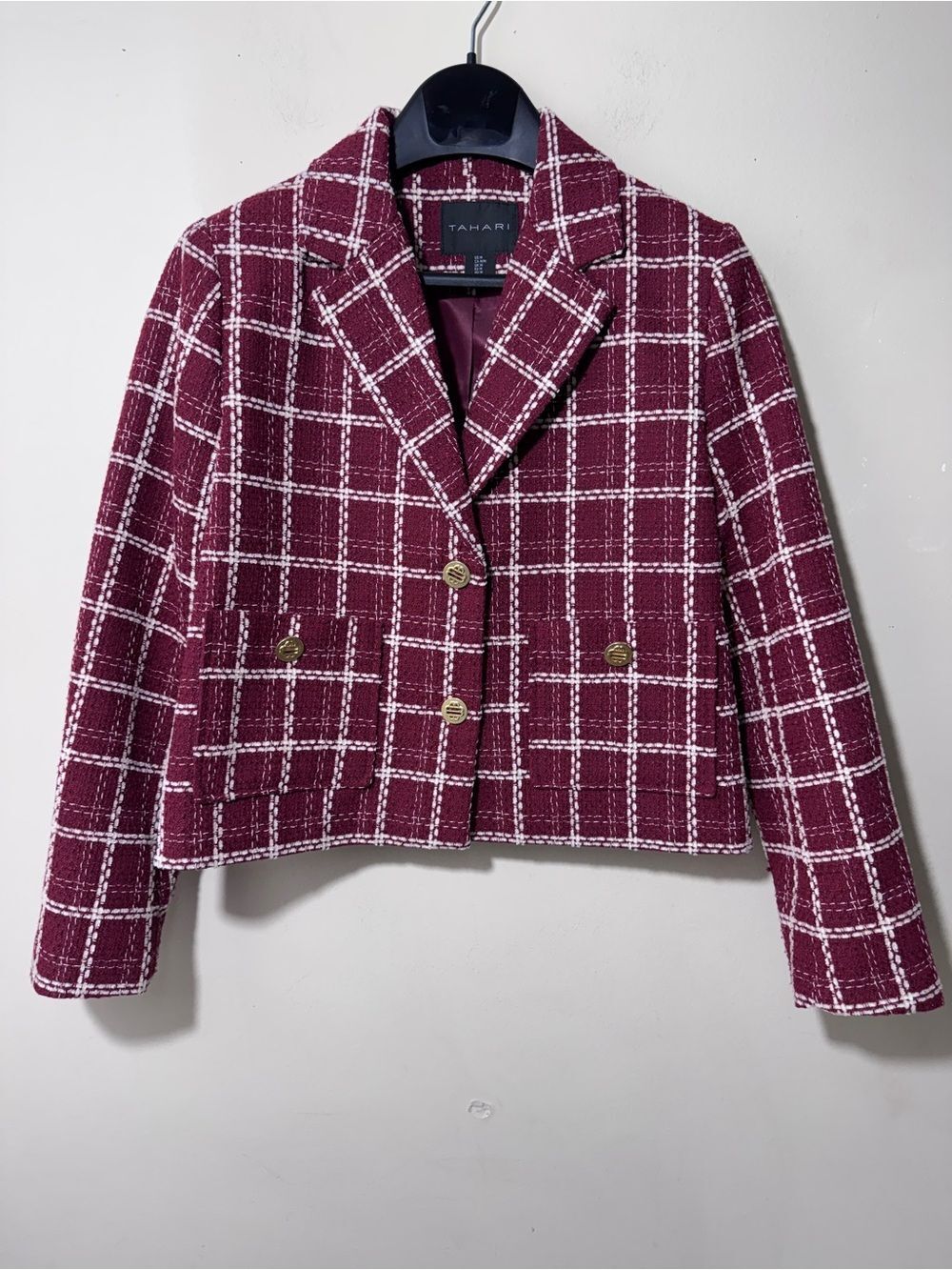 Tahari Women's Burgundy Plaid Tweed Crop Lady Jacket size M Career Feminine Chic
